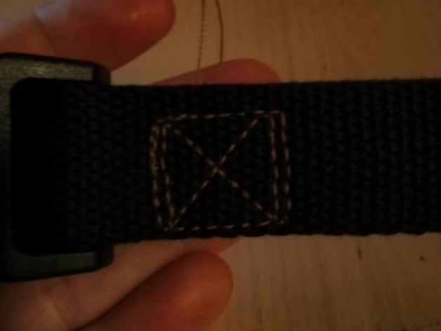 The crucial Box X stitch embroidery design: use it for webbing, dog collar, bag straps etc. 20 mm wide.
